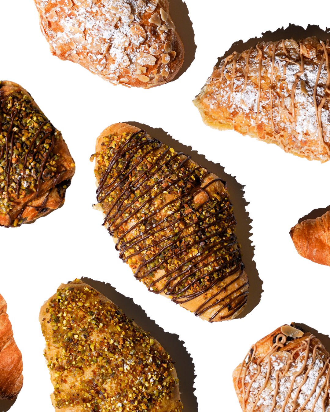 Croissants et chocolatines Janna aux pistaches et aux amandes